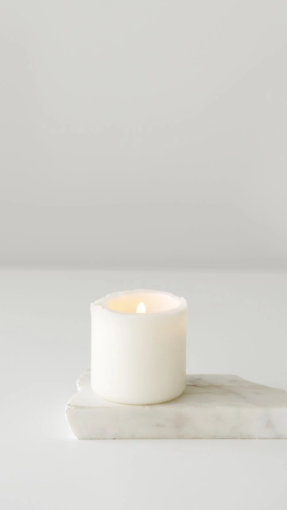alpines candle cinnamon
